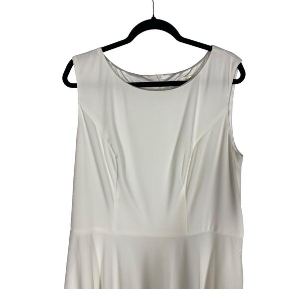 Women's Sleeveless Hanpciers Whit Summer Dress Size Medium - Picture 1 of 7